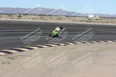 media/Jan-16-2026-CVMA Friday Practice (Fri) [[6f2bf47531]]/5-Racer 4-Trackday1/Session 2 (Bowl)/